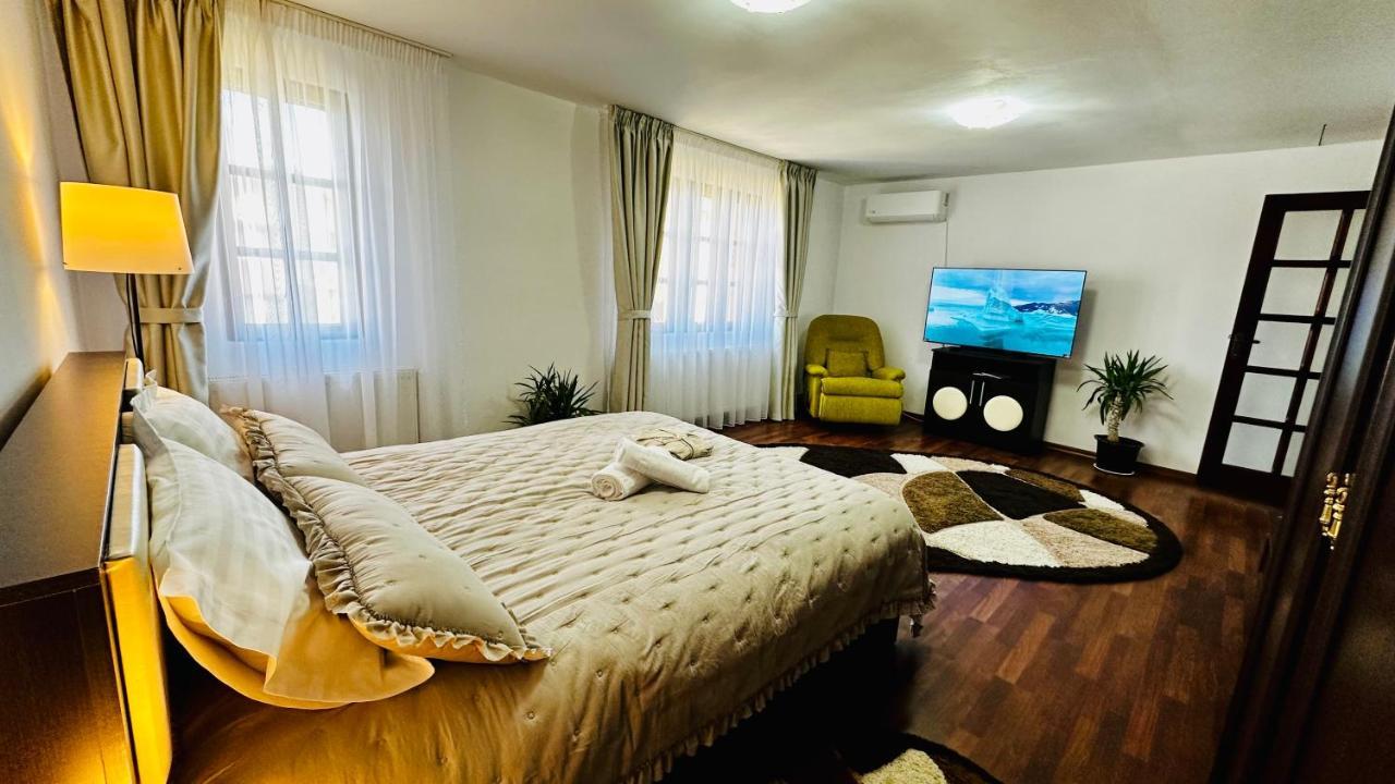 Апартаменти Leto House Тиргу-Жіу Екстер'єр фото